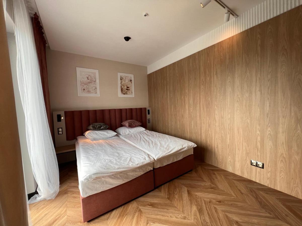 Resto Inn - Smart Apartamenty Blisko Energylandii Polwies Экстерьер фото